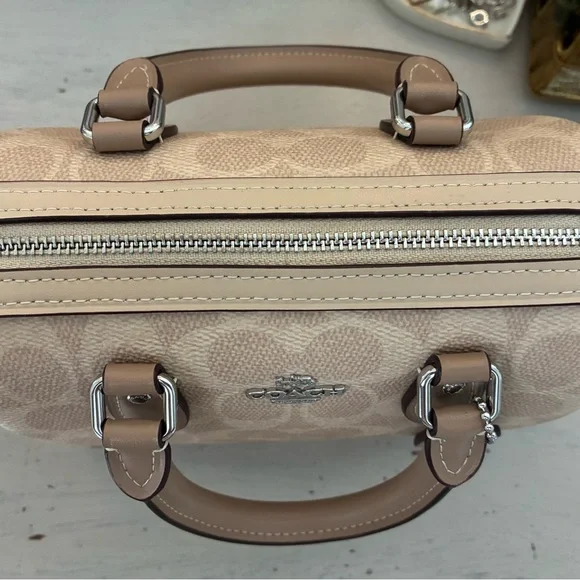 Coach Tan and Brown Signature Satchel MINI - Picture 4 of 15